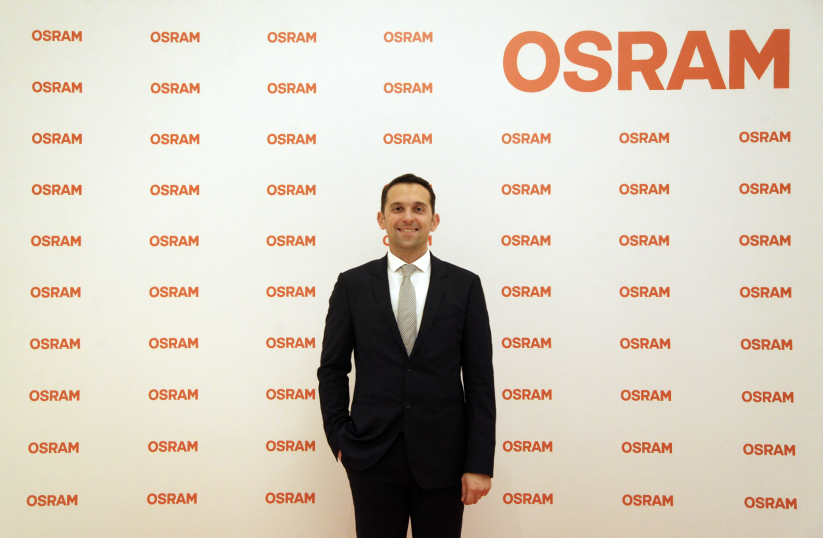 OSRAM 150 ÜLKEDE 20 BİNİN ÜZERİNDE ÇALIŞANIYLA MÜŞTERİ İHTİYAÇLARINA ÖZEL ÇÖZÜMLER ÜRETİYOR